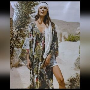 Elan Kaftan V Neck Maxi Cover-Up. Fits Up To Sz 2x.  NWTs
